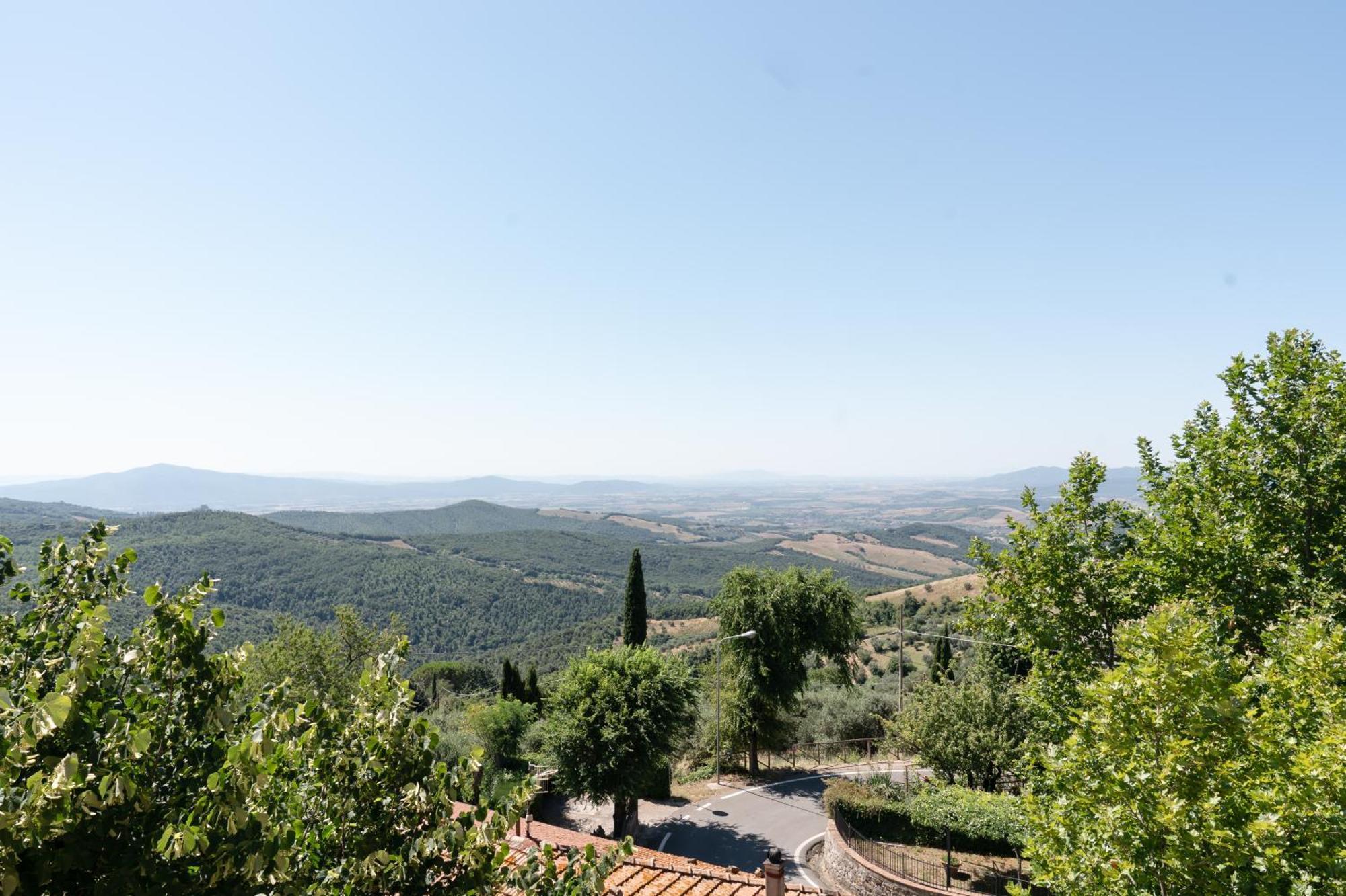 Bed and Breakfast La Fattoria Di Tatti Exterior foto